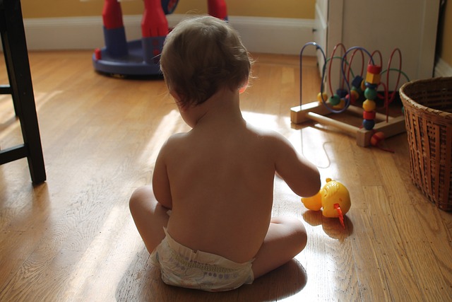 Ścieżki sensoryczne, jako narzędzie integracji sensorycznej – jak pomagają dzieciom z autyzmem?